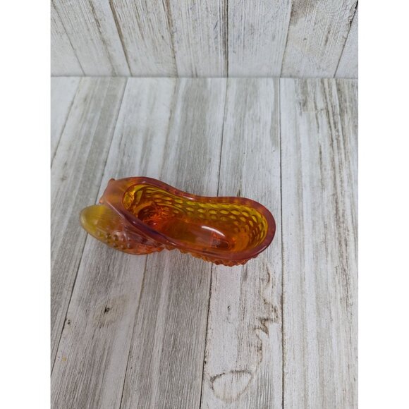 Vintage Fenton Marigold Daisy and Button Glass Shoe 5 1/2" - Picture 2 of 5